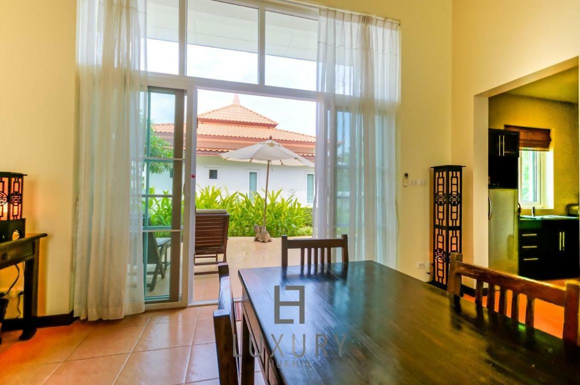Bali Style 2 Bedroom Villa With Pool - B99 华欣 外观 照片